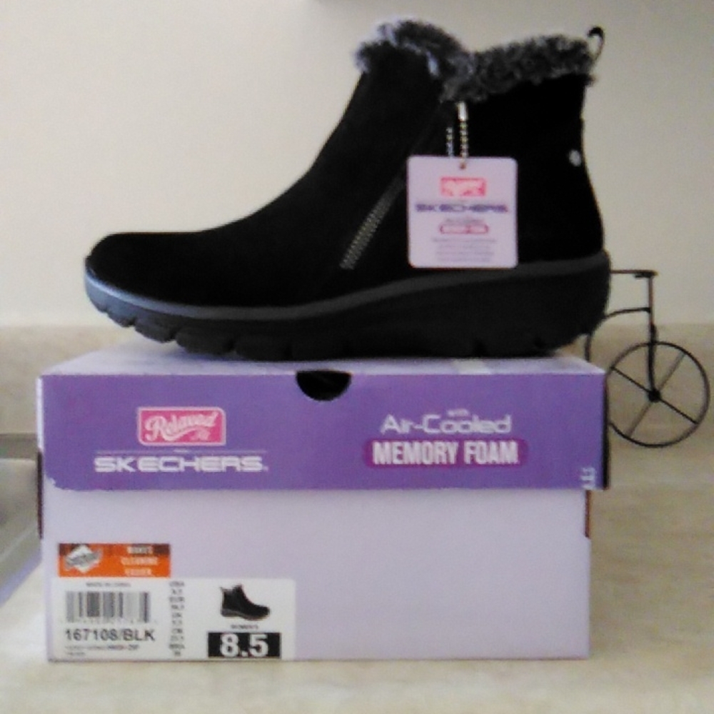Skechers booties